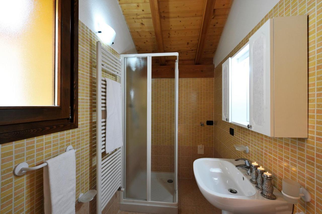 Residence Borgo La Sorgente グラヴェドーナ エクステリア 写真