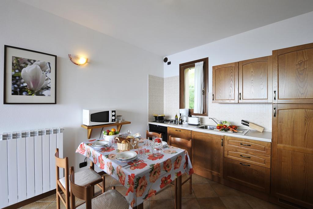 Residence Borgo La Sorgente グラヴェドーナ エクステリア 写真