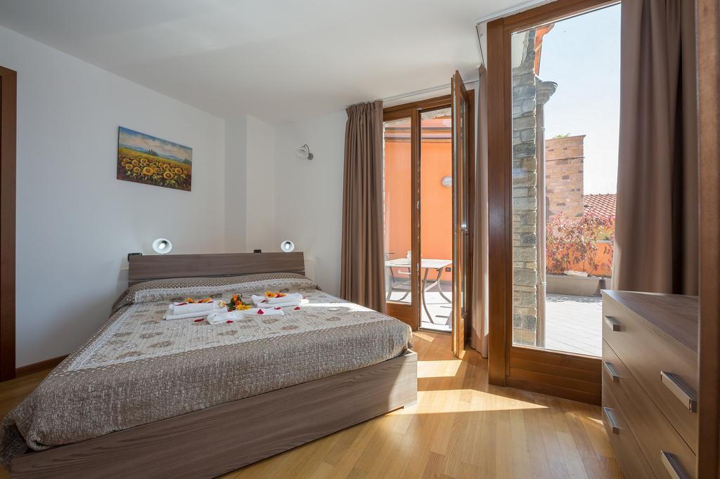 Residence Borgo La Sorgente グラヴェドーナ エクステリア 写真